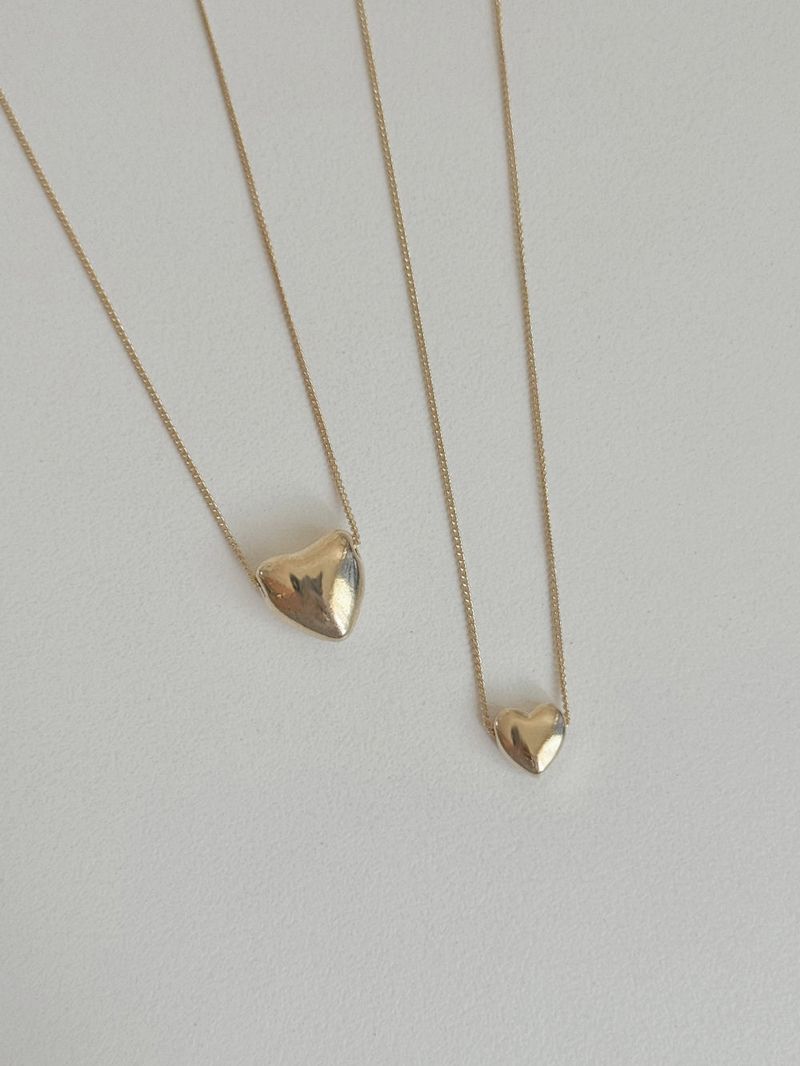 [2 size] simple ball heart necklace