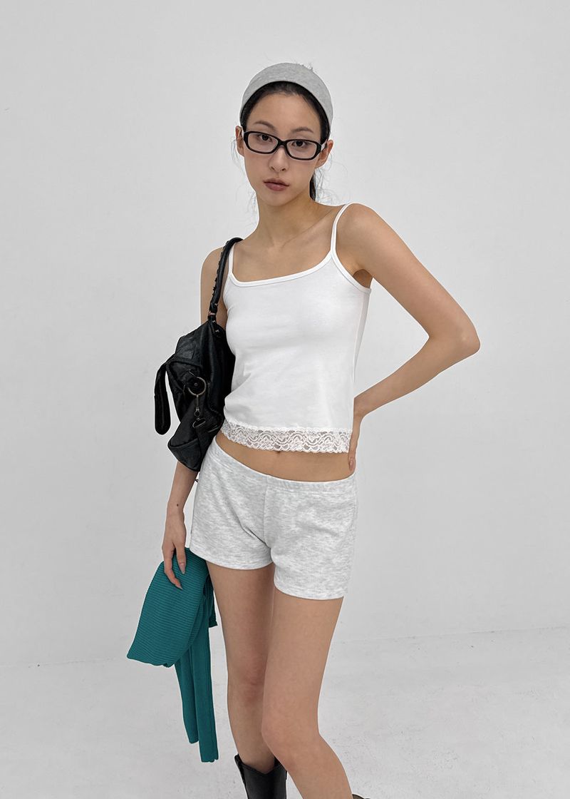 [MADE] Sueri Lace Sleeveless Top