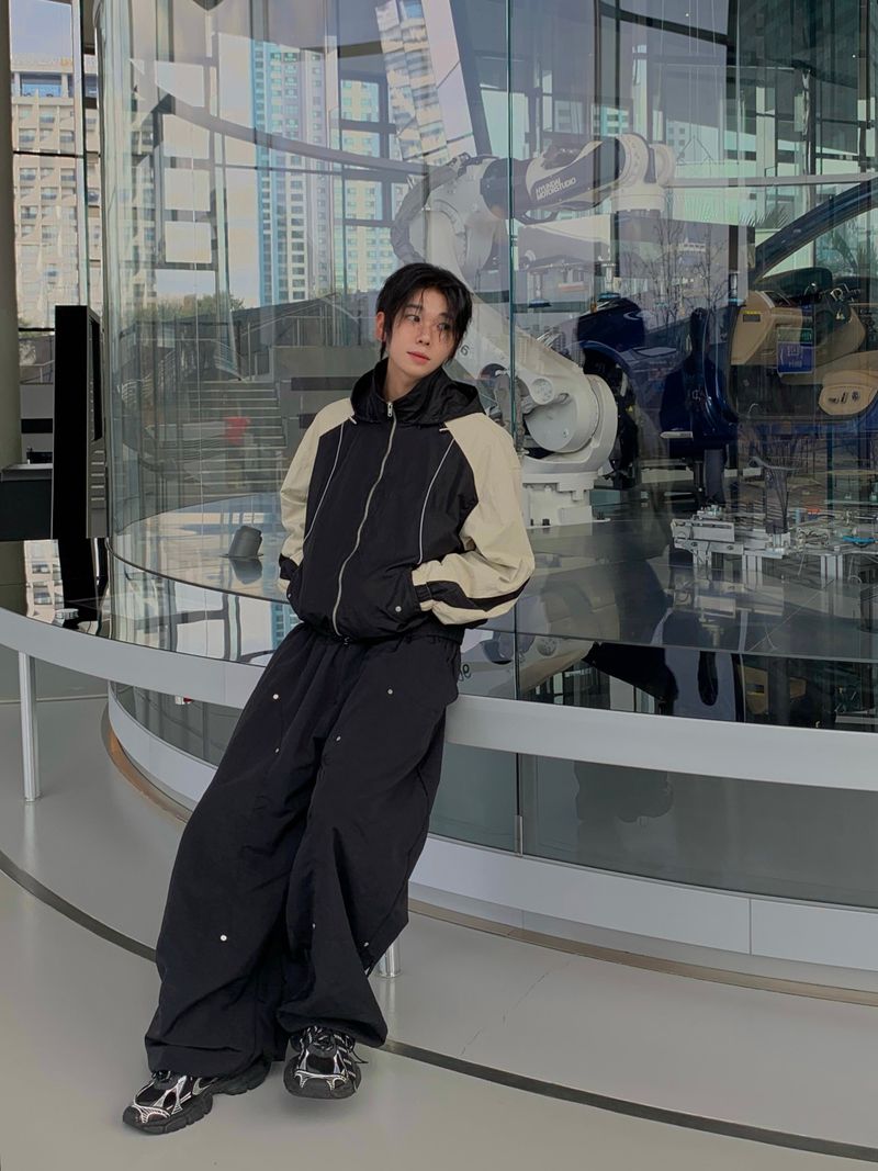Cynical Curve Nylon Windbreaker 2C