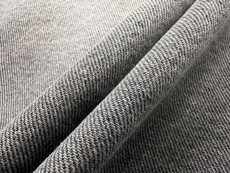 Bagger Gray Balloon Denim