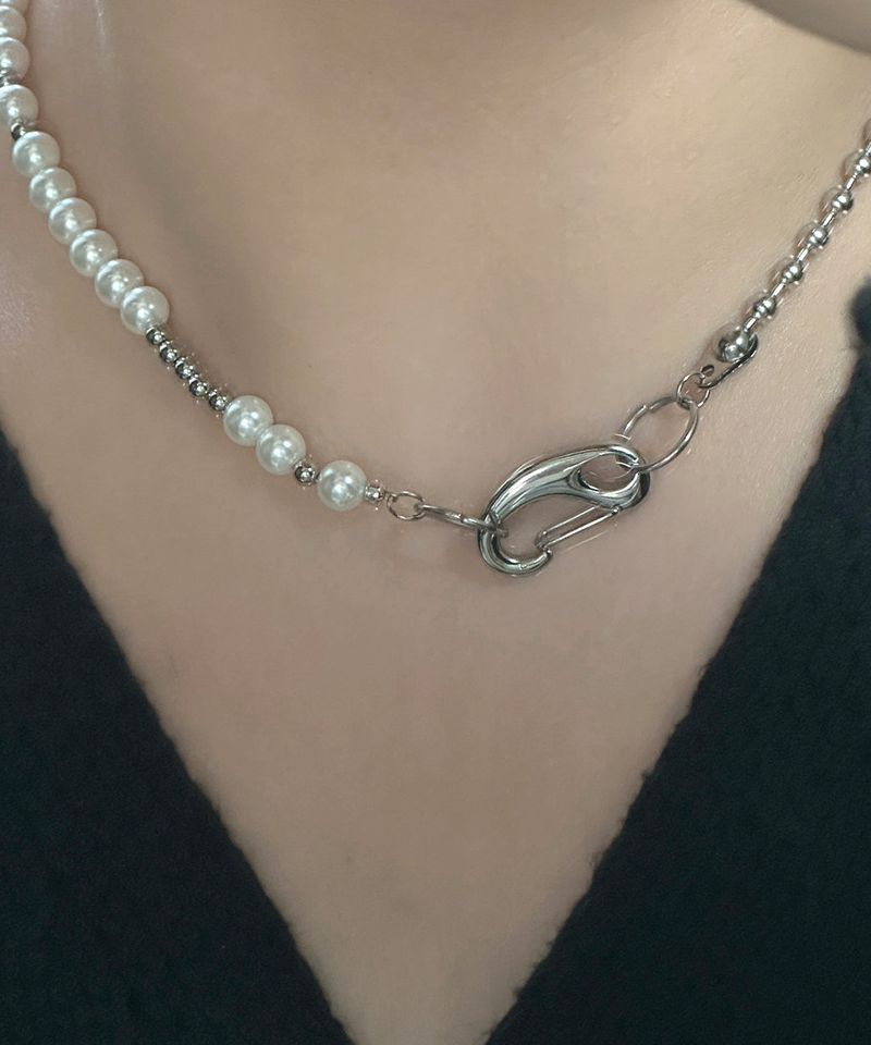 halfway pearl necklace