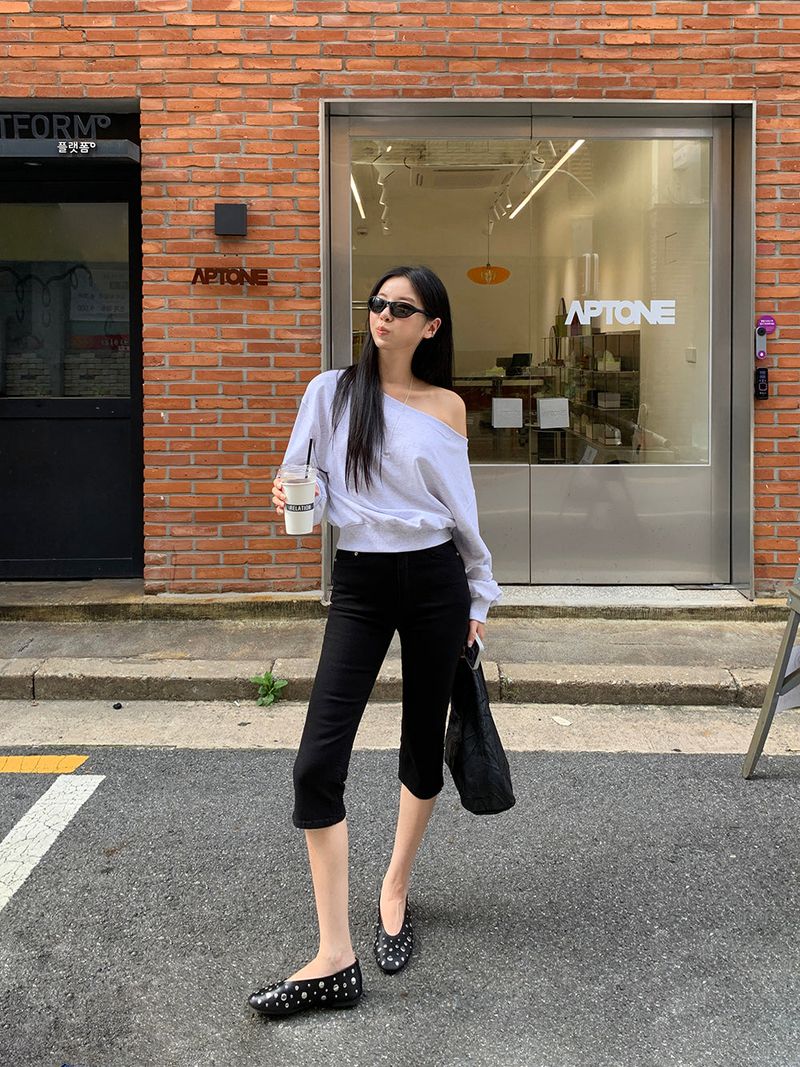 [MADE] CLIP SPAN SLIT BIKER CAPRI PANTS