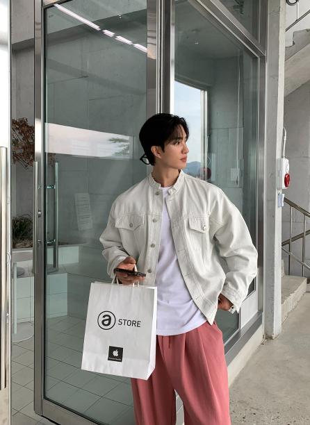 LOOKPLE（ルックプル）の「Divine Ellie China Denim Jacket（Jackets/Outerwear）」