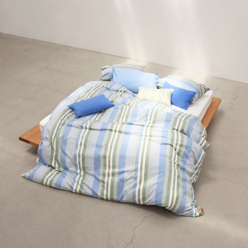 Blue raya duvet cover Qsize(200x230cm)