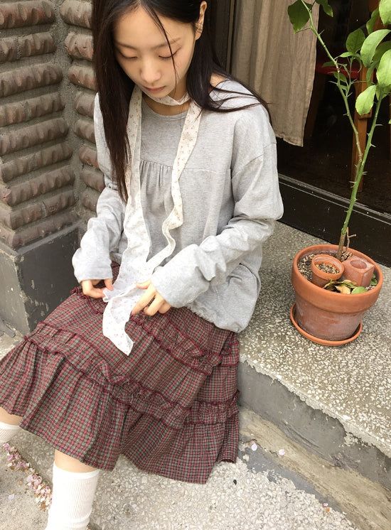Raneehi Shirring Ribbon Long Sleeve Tee