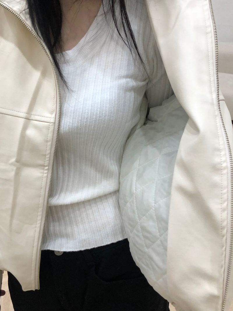Eunice U-neck slim-fit knit