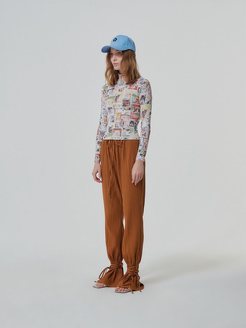 WORLDWIDE CAT POSTCARD HALF NECK LONG SLEEVE