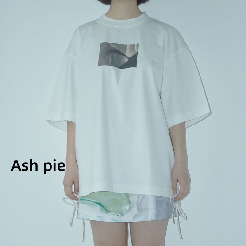 Ash pie（アッシュパイ）の「プリントルーズTシャツ（トップス）」