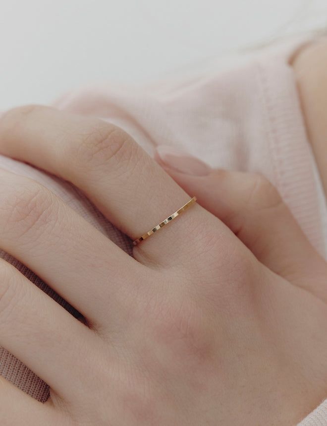 26SS★ Truly Essence 14K Single Cutout Ring