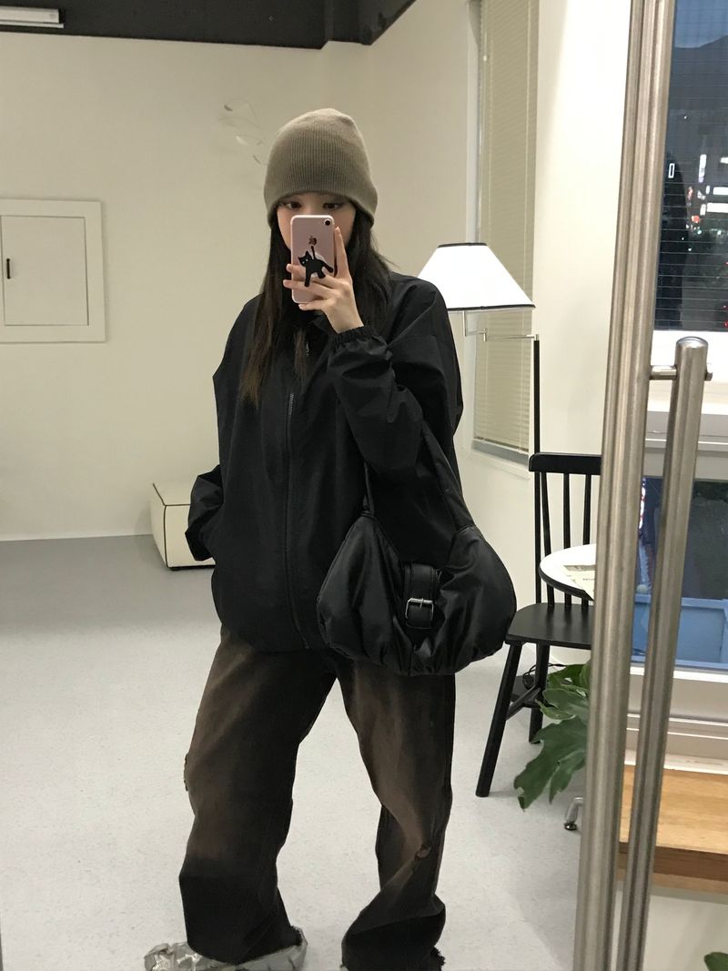 Pulcro collar windbreaker
