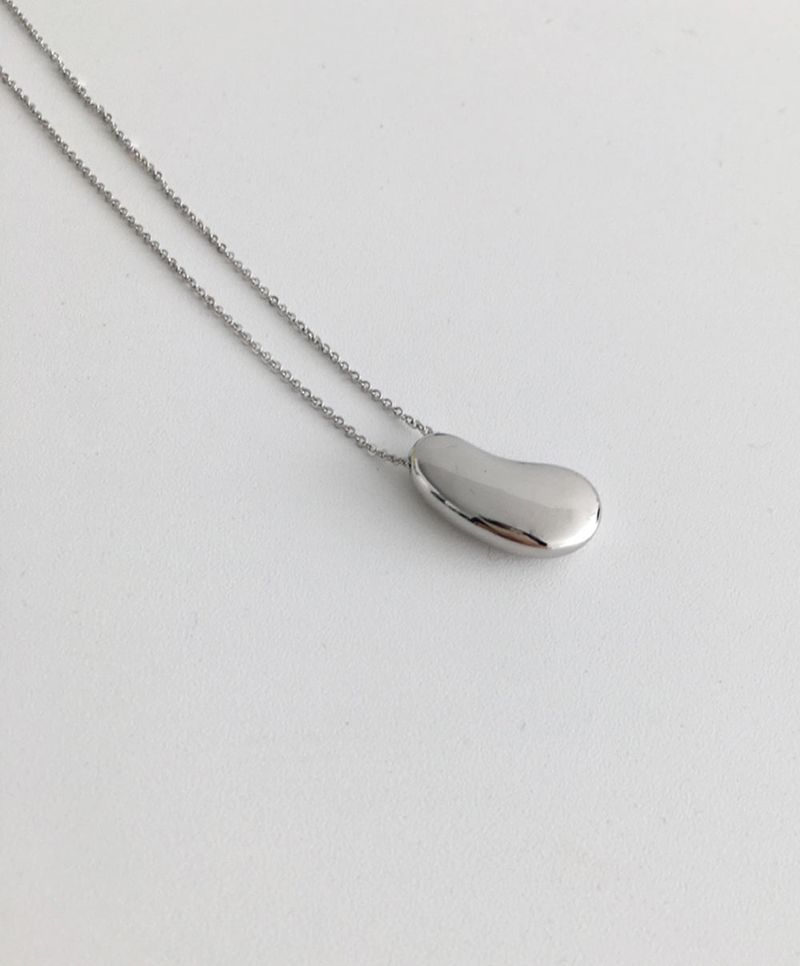 Water drop necklace
