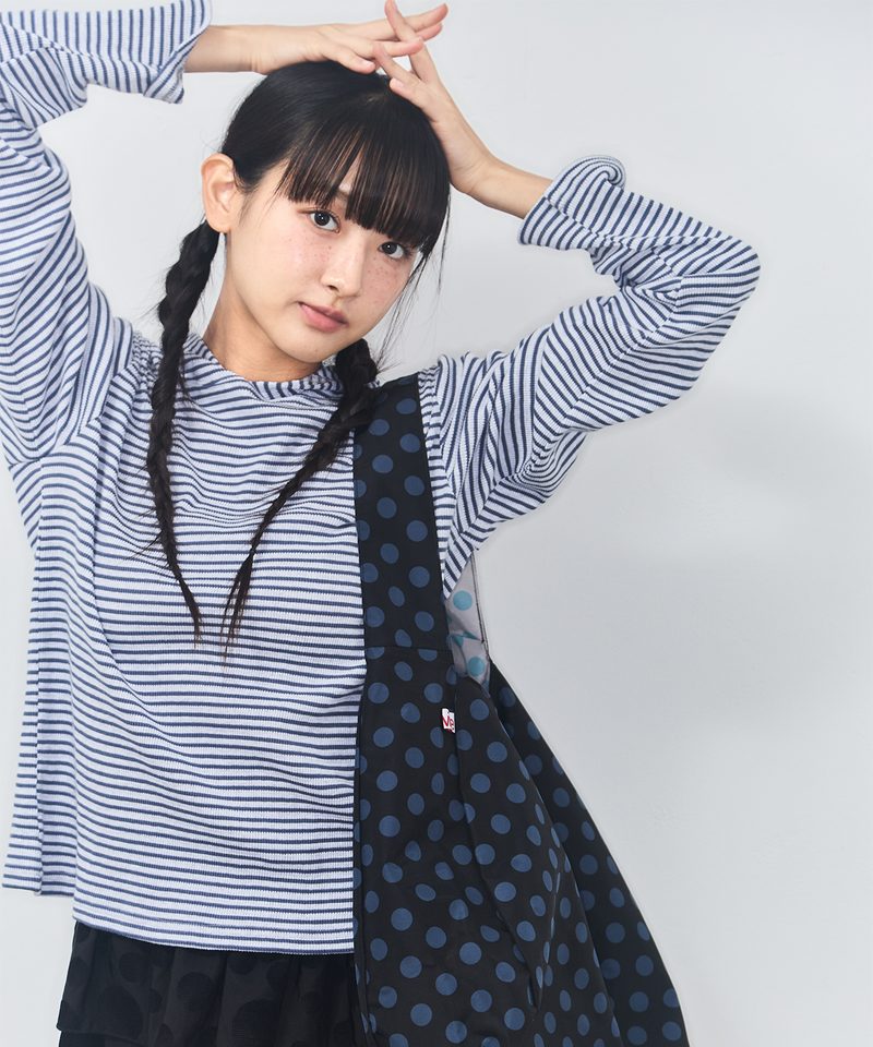 ITZAVIBE（イッザバイブ）の「STAR STRIPE HOODIE - BLUE（Tops）」