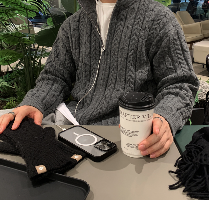 Amp Ghost Cable Semi-Over Two Way Knit Zip-Up