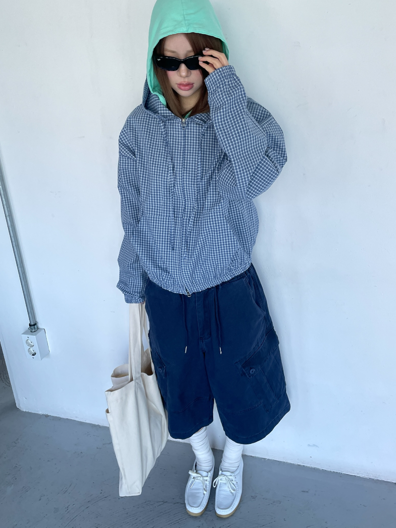 cut out layered hood T