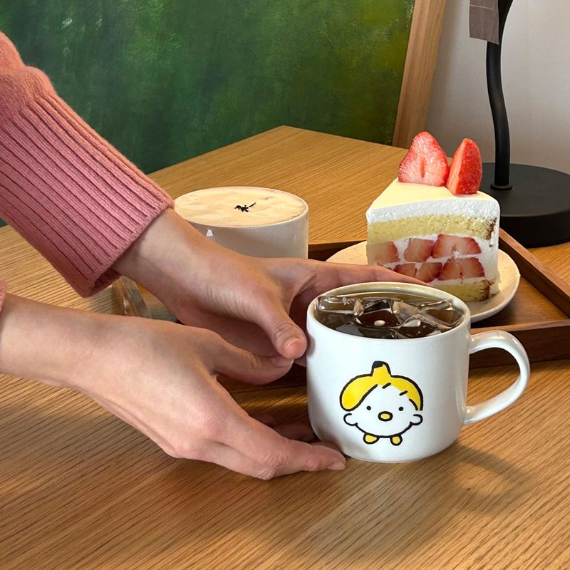 PERMS（パムズ）の「マグカップ ┃ バナナマグ（スマホグッズ/小物）」
