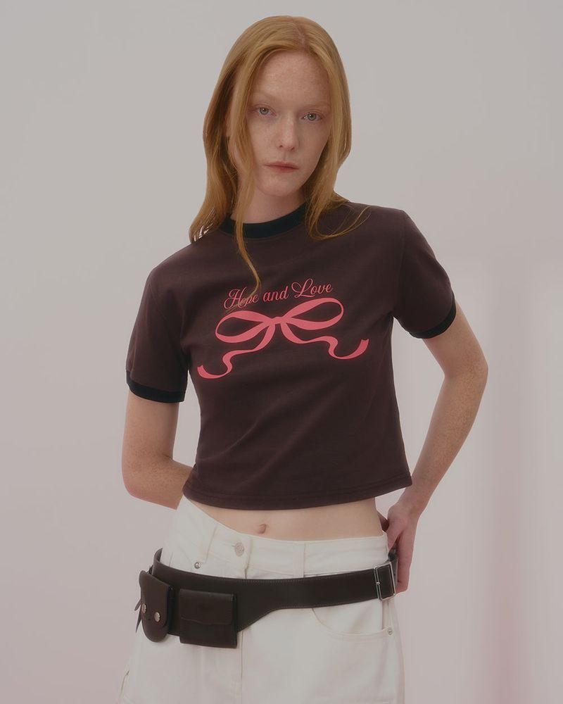 LOVE RIBBON RINGER TSHIRT-BROWN