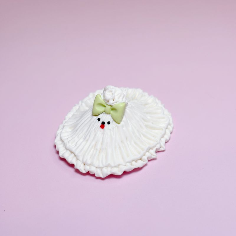 千金わんちゃんのオブジェ(グリーンリボン)