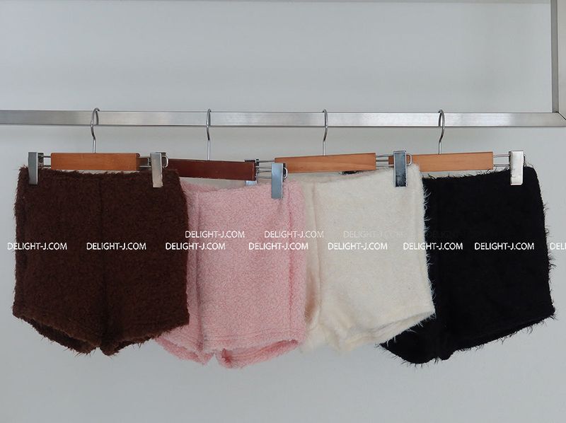 woolen fur shorts