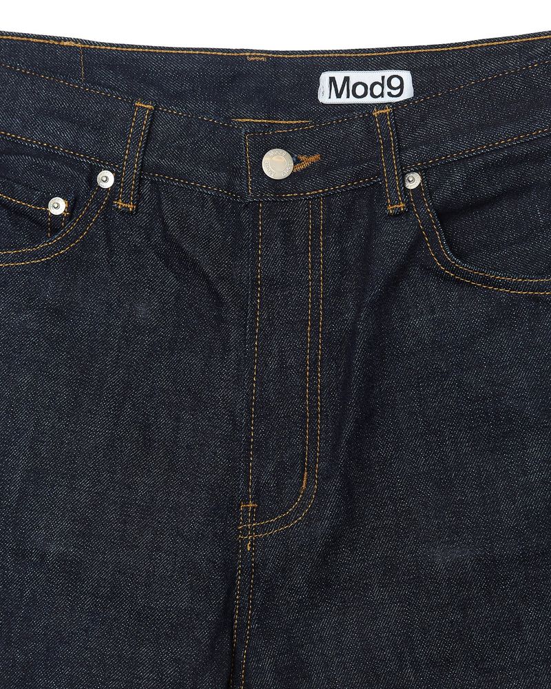 Noon Walk - MOD7