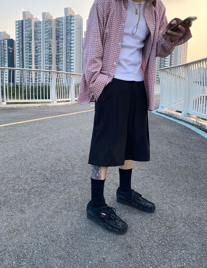 HOLY IN CODE（ホーリーインコード）の「No.0806 tuck bermuda SL SHORTS (3color)（Pants）」
