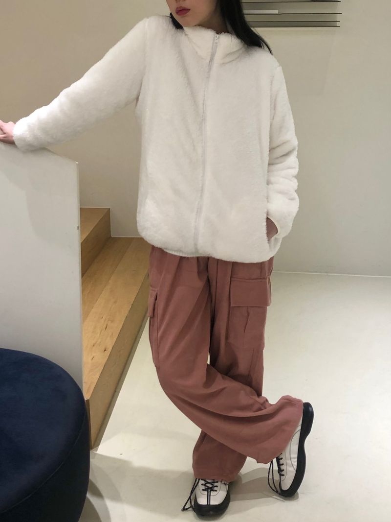 Fluffy fleece zip-up jacket