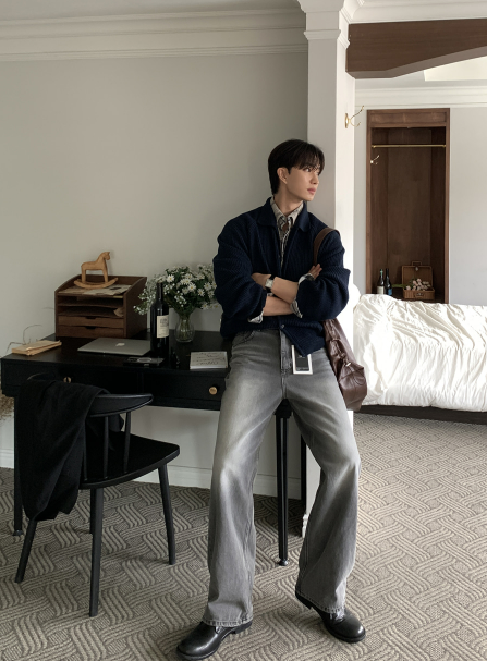 Crete Greywashed Semi-Wide Denim Pants