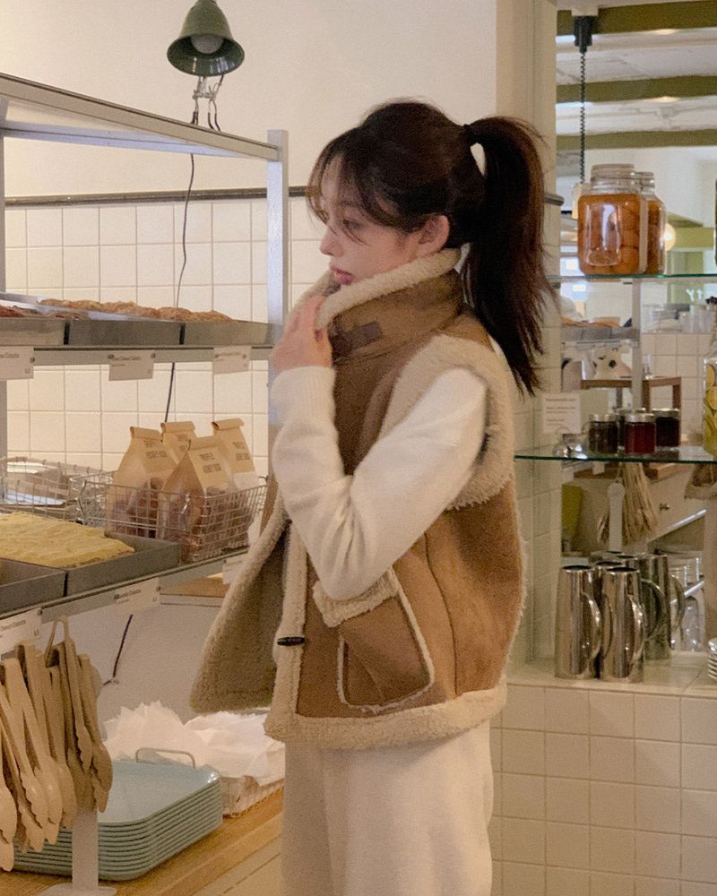 MAYBINS(メイビンス)の「Ninley shearling Vest(Jackets/Outerwear)」