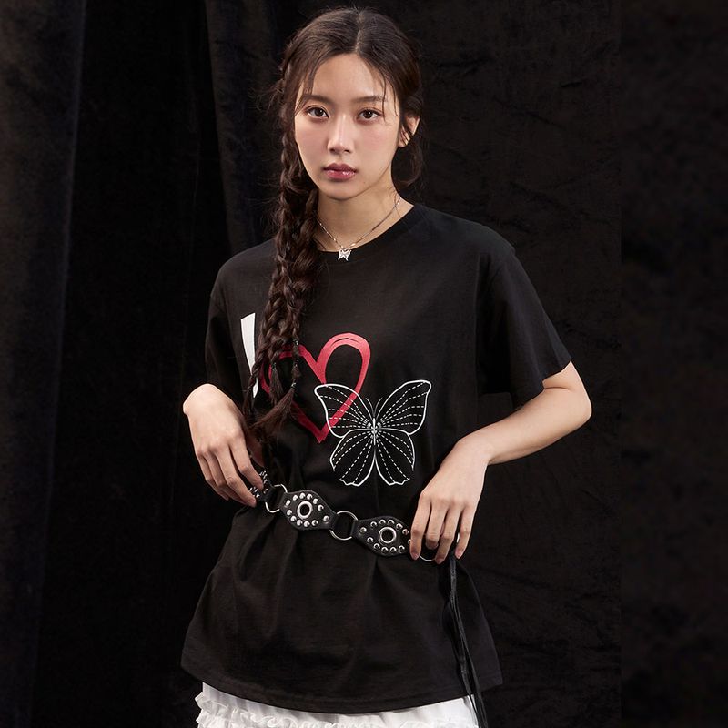 NICK&NICOLE（ニック＆ニコール）の「I LOVE BUTTERFLY SLEEVE TOP_BLACK（Tops）」