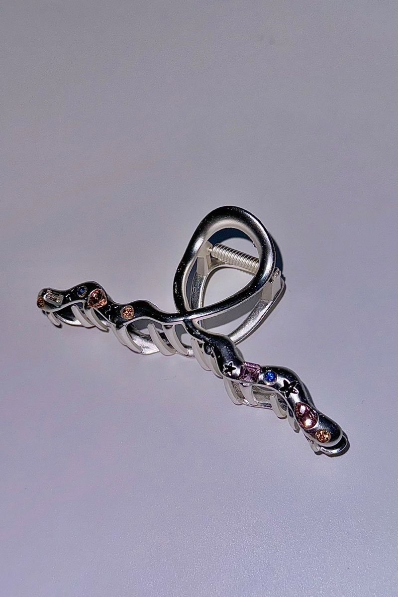 Silver cubic wave hairpin