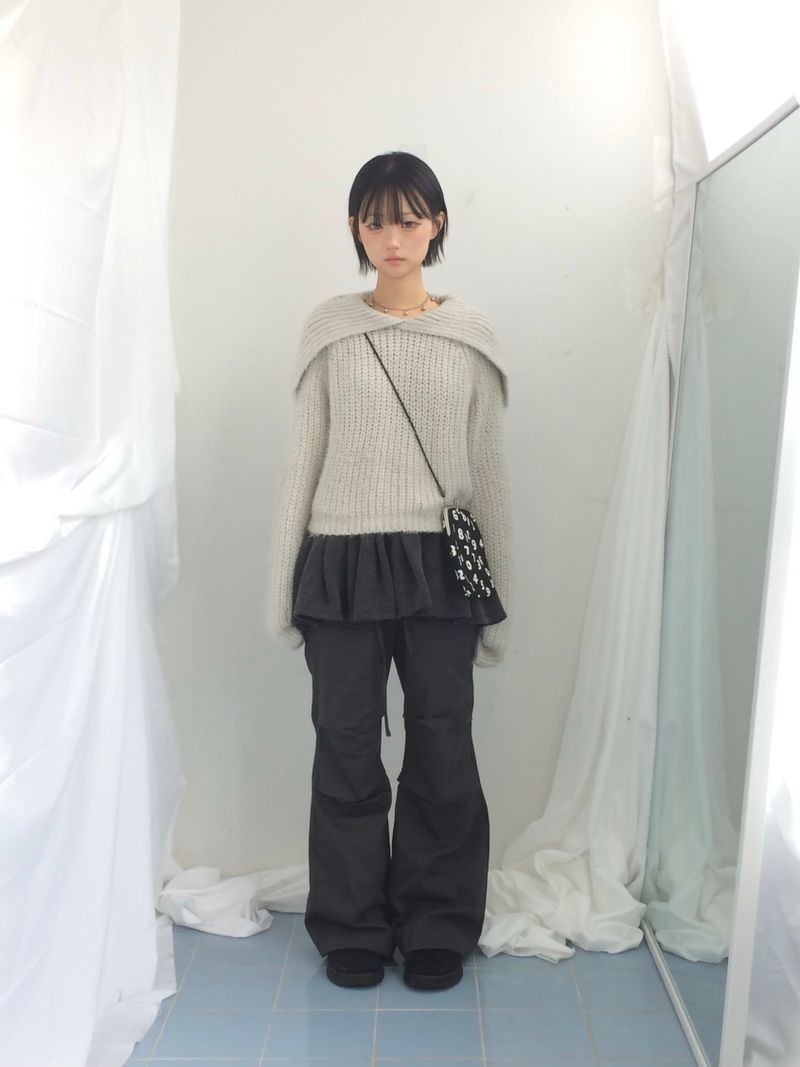Shoulder collar loose knitwear