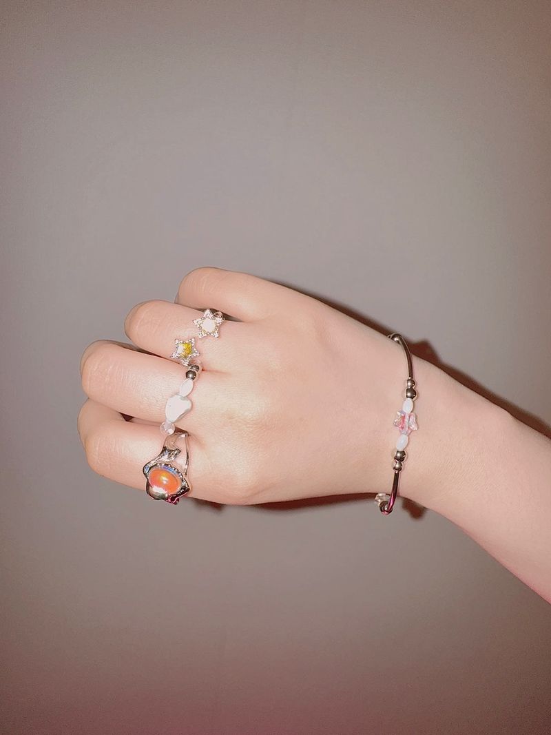 Bold aurora ring