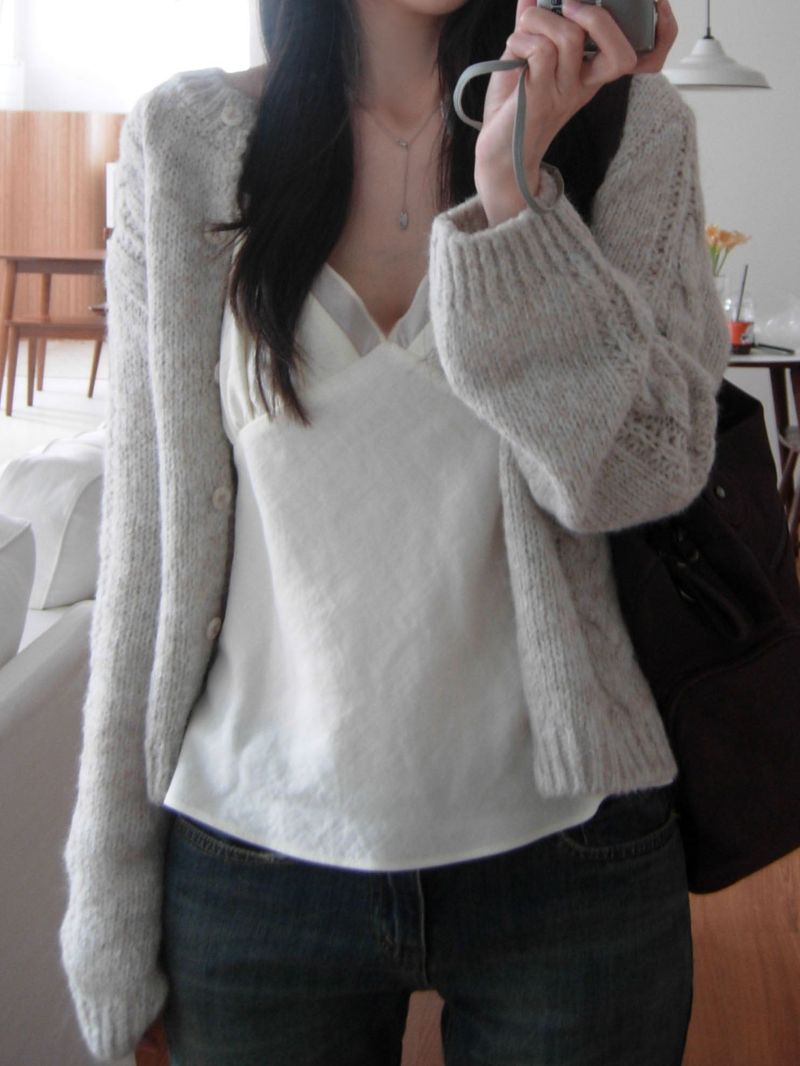 cable cardigan (2 colors)