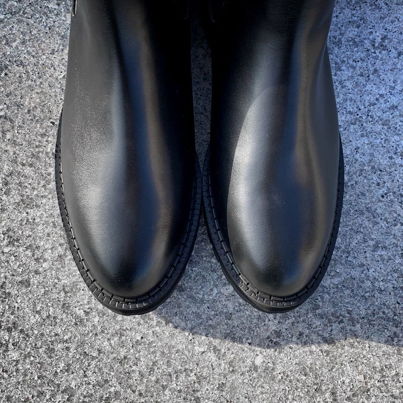 55 Chelsea Boots