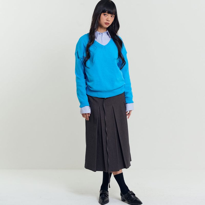 Spring V-Neck Knit
