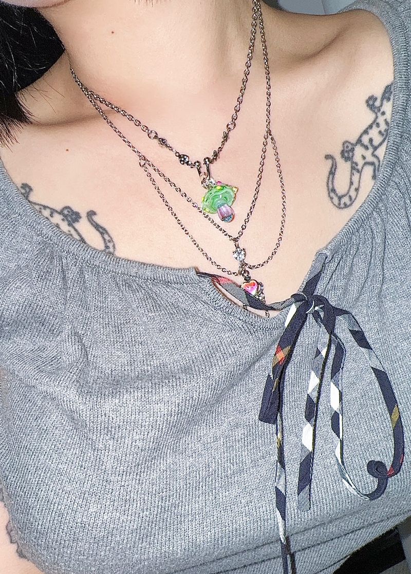 [Hearts2Hearts Juun] Trippy mushroom necklace.07 (8color)