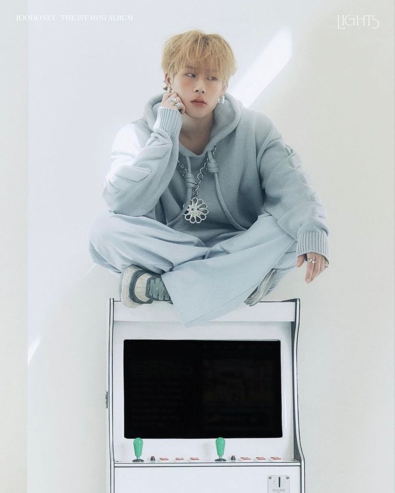 [Meovv/Monsta X/IVE/(G)I-DLE/YENA/KARD/WayV/Viviz/Ifeye] Acid ice