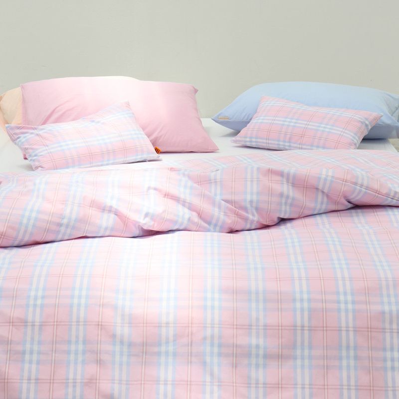 Cielo rosa pillow case