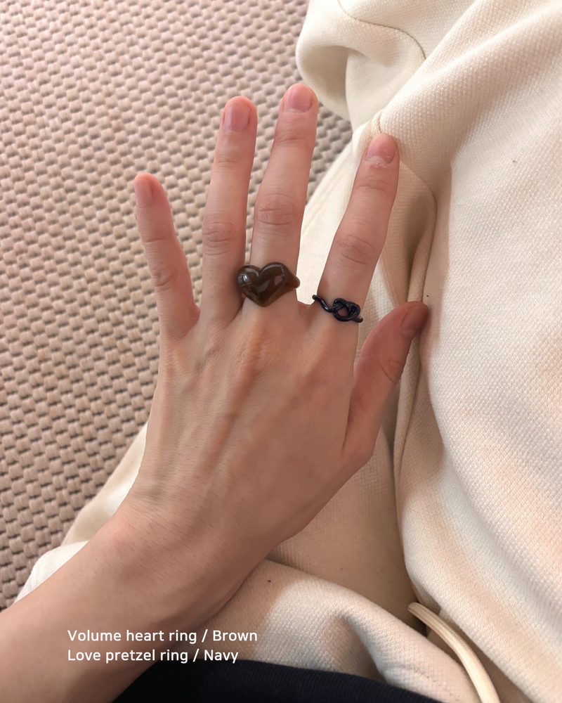 Love Pretzel Ring