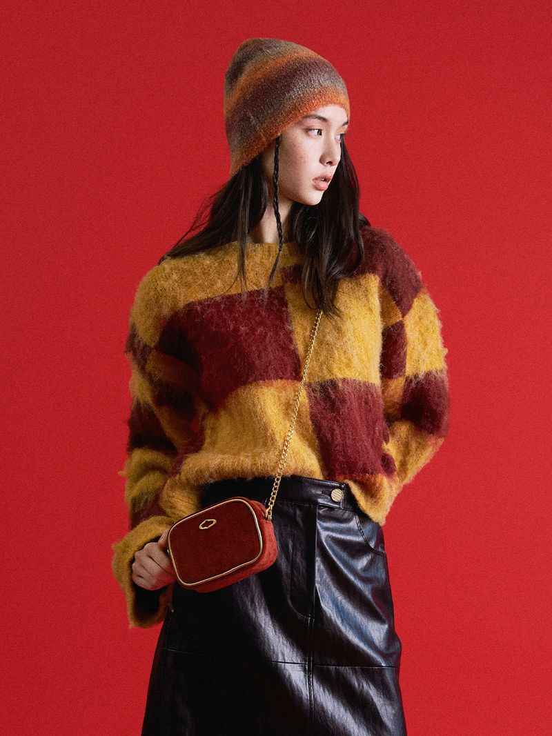 Dacquoise Mini Crossbody
