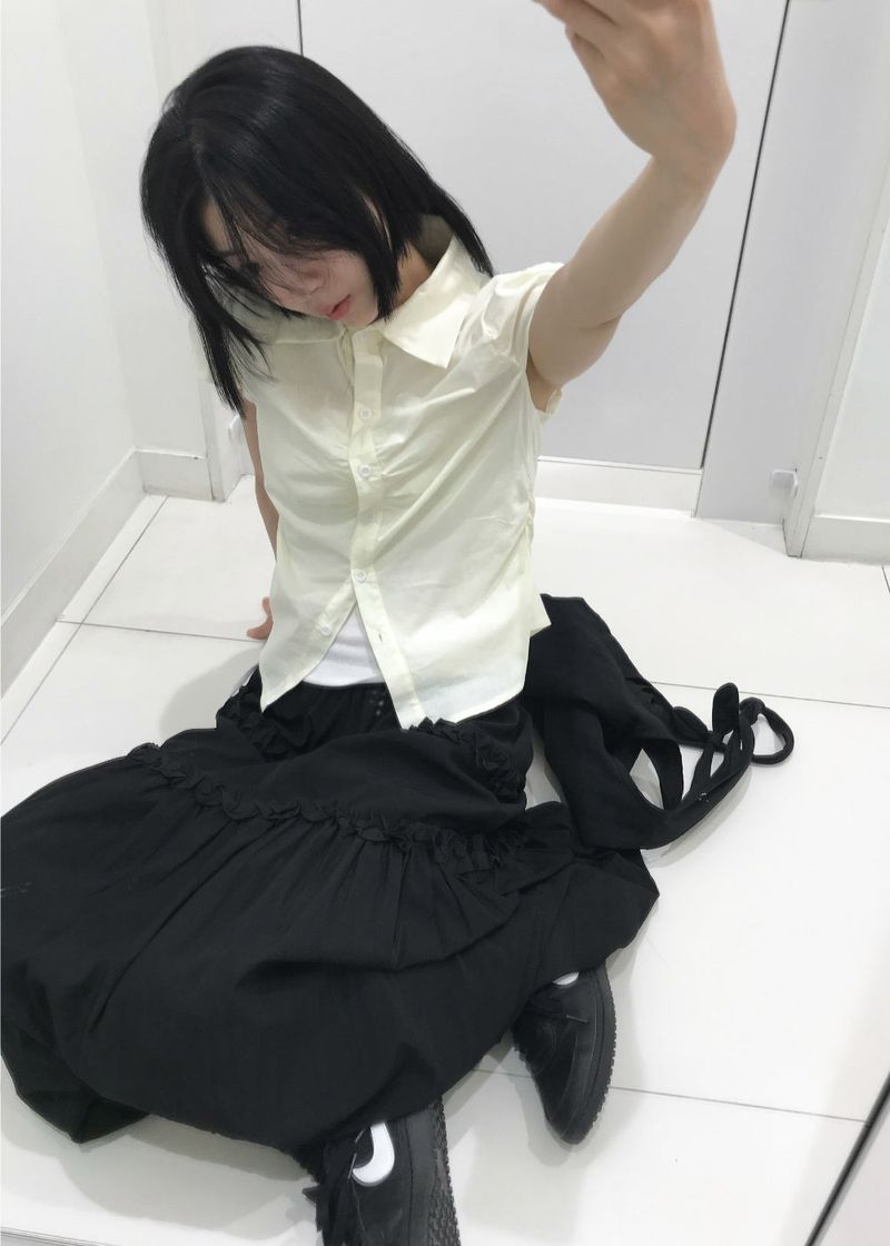 PUFF SLEEVE SHIRRING BLOUSE