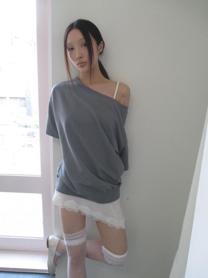 タイニードットニーソックス