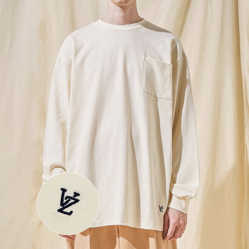 VARZAR(バザール)の「VZ Logo Big Over Fit Pocket Long Sleeve Ivory(Tops)」