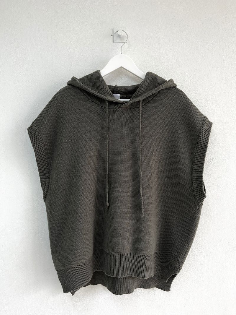 Over hood knit vest