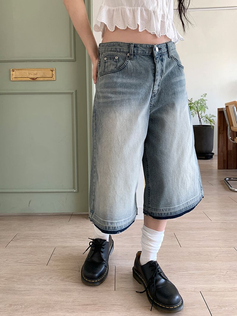 TEXTURE WIDE BERMUDA JEANS