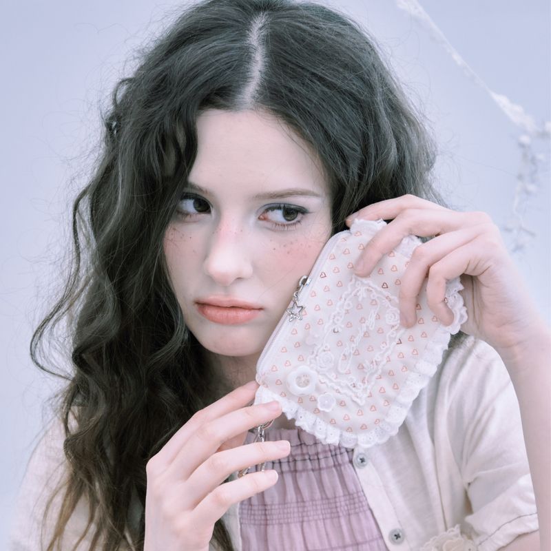 Lace Multi wallet_love