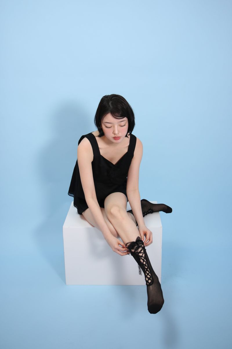 corset lace up socks (black)