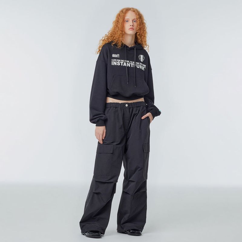 Parachute wide-leg cargo trousers