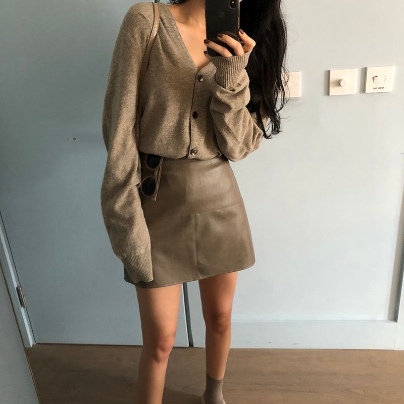 Bullet leather skirt