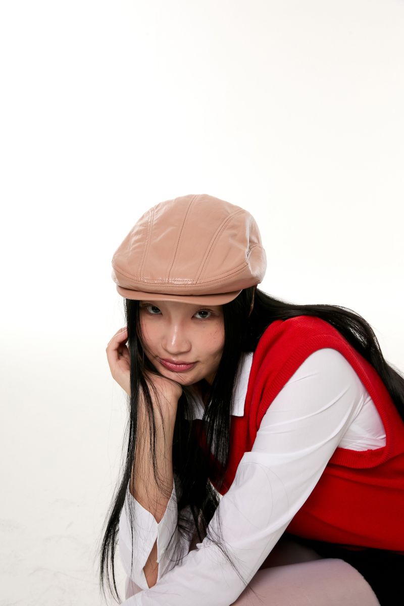 GLOSSY HUNTING CAP / PINK