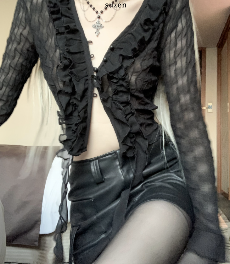 Mayou Shirring Scarf Blouse (black)